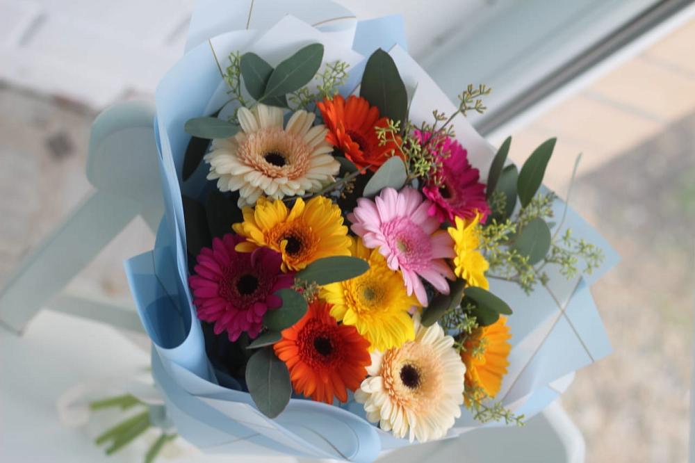 Букет цветов из: Герберы в Пирочи