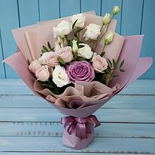 Букет цветов из:  Розы и Лизиантусы #REPLACE_PRED# Пирочи
