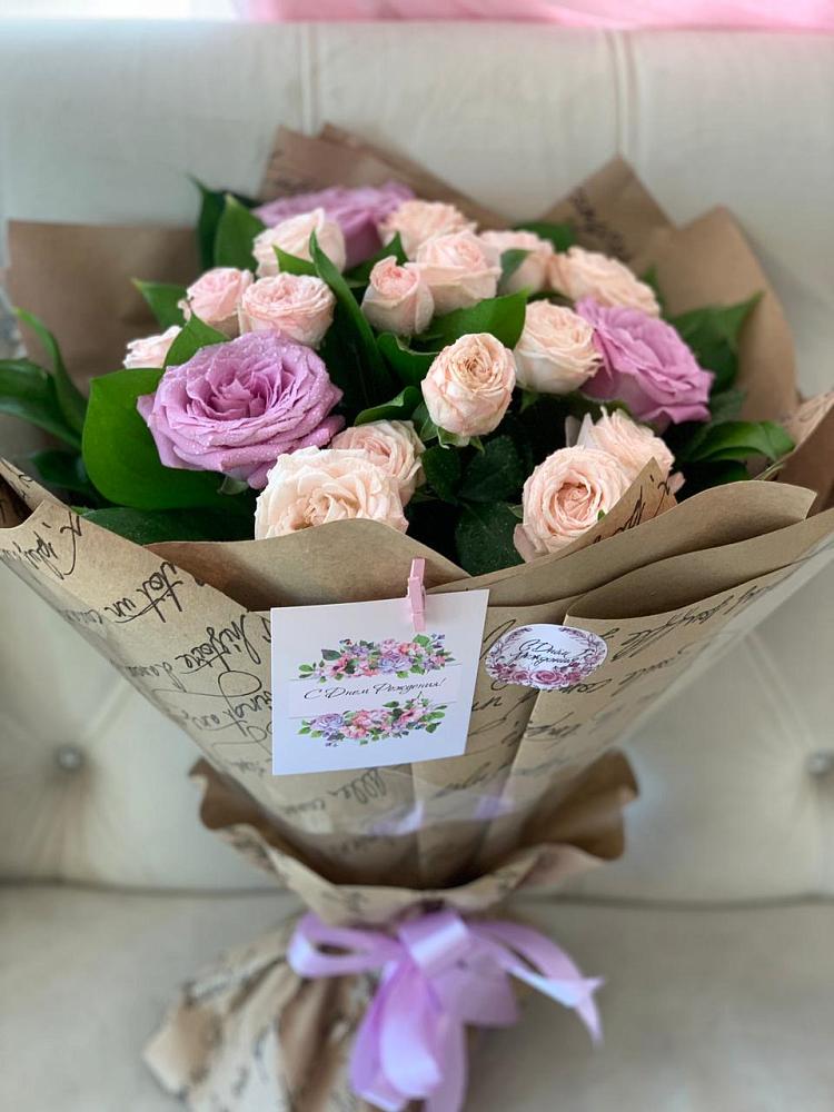 Букет цветов из: Розы в Пирочи