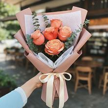 Букет цветов из:  Розы в Пирочи