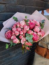 Букет цветов из:  Розы в Пирочи