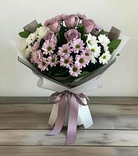 Букет цветов из:  Хризантемы и Розы в Пирочи