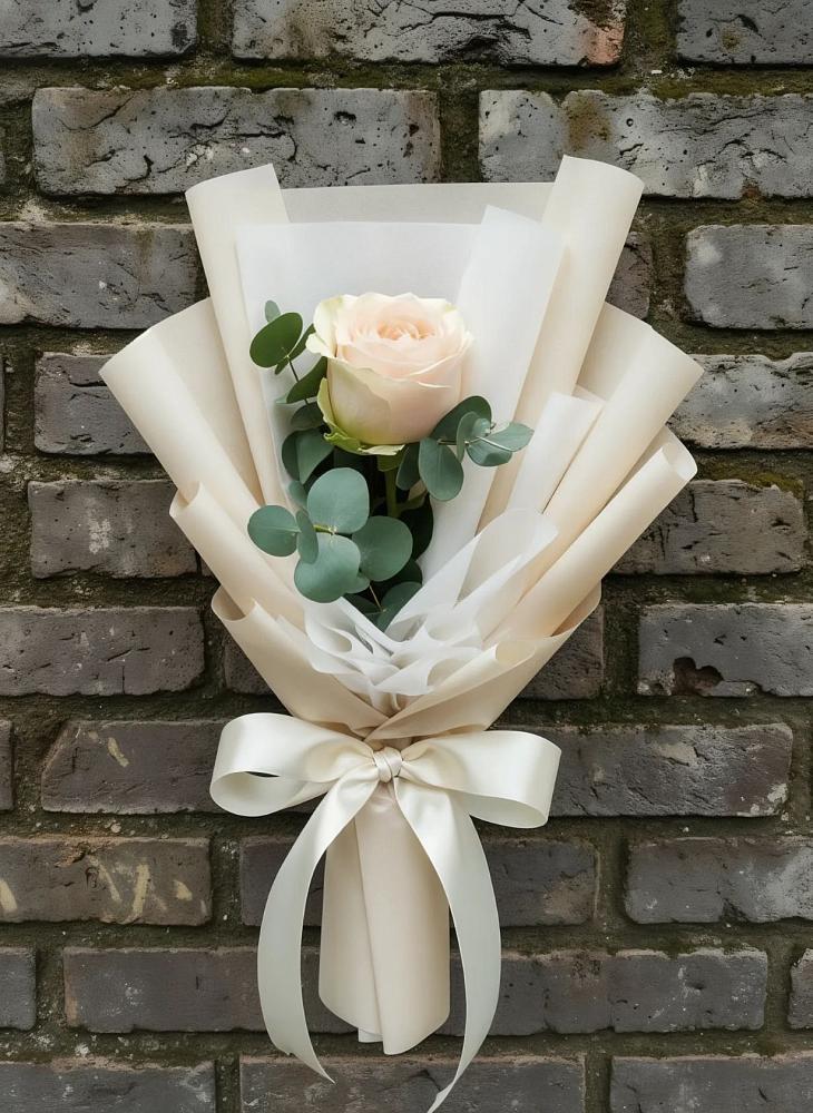 Букет цветов из: Розы в Пирочи