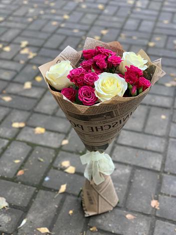 Букет цветов из: Розы в Пирочи