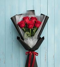 Букет цветов из:  Розы #REPLACE_PRED# Пирочи