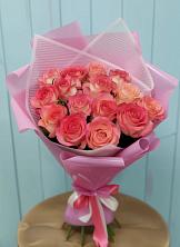 Букет 15 Розовых роз Равель в Пирочи