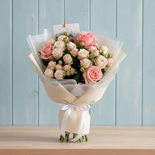 Букет цветов из:  Розы в Пирочи