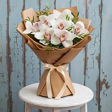 Букет цветов из:  Орхидеи и Розы #REPLACE_PRED# Пирочи